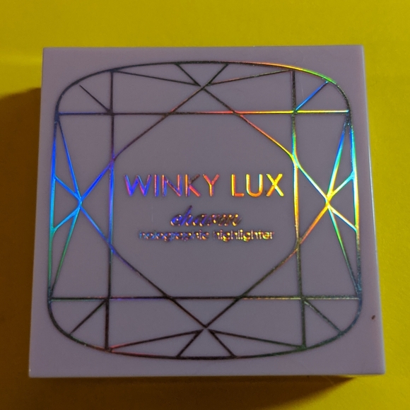 10 Piece Makeup Bundle - Picture 4 of 16